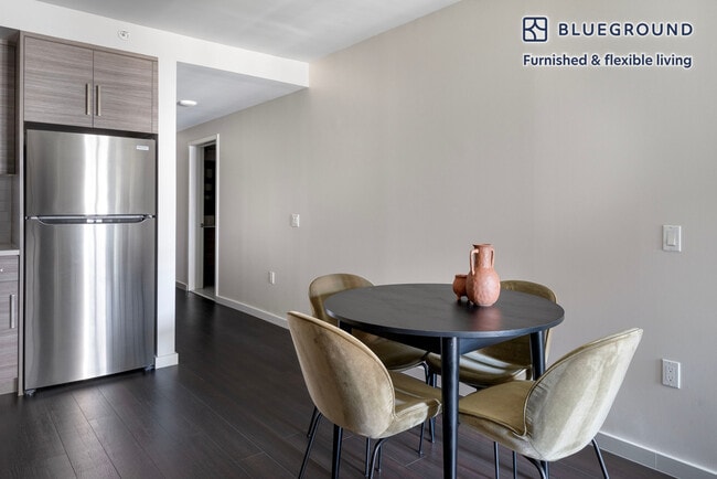 Photo - 150 Van Ness Ave Unidad FL8-ID1473