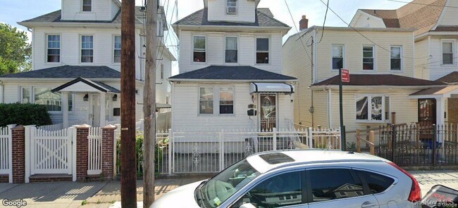 Building Photo - 101-50-101131 131st St Rental