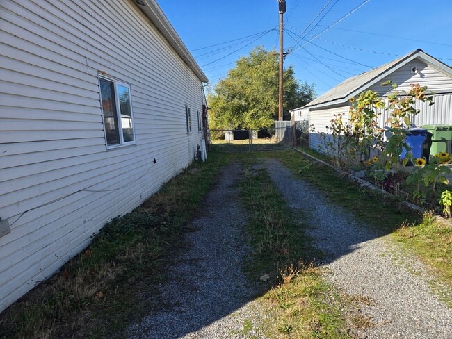 Photo - Northside Spokane! Available Now! Move In ...