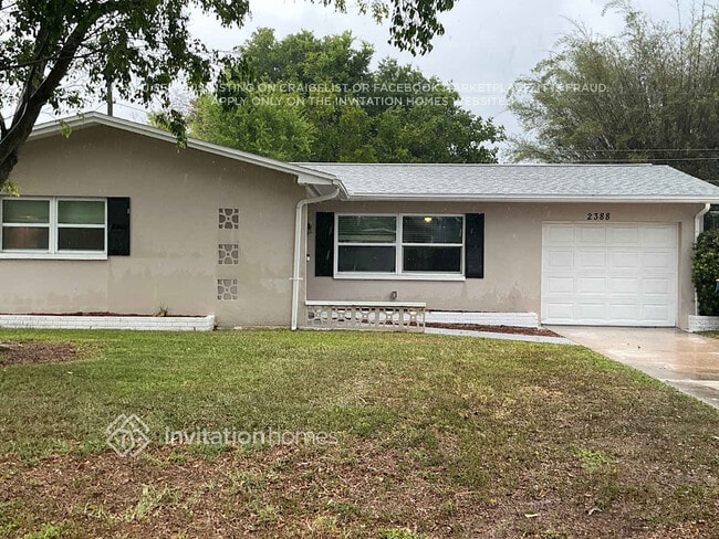 Building Photo - 2388 Nash St