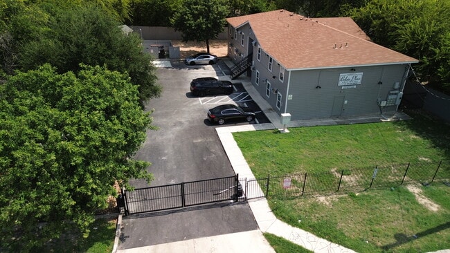 Photo - 11106 Bel Air Dr
