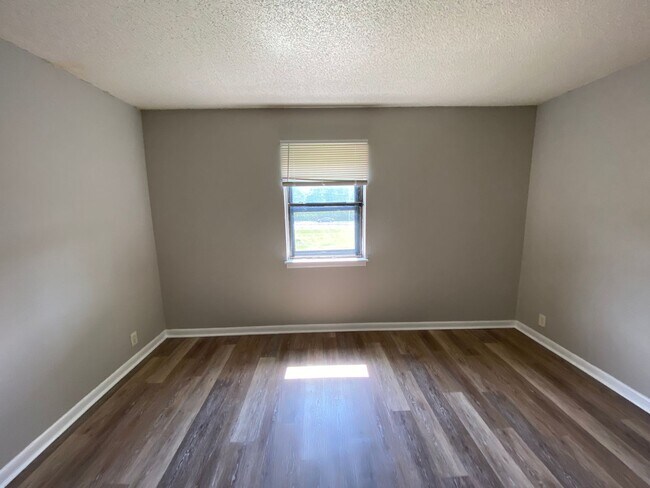 Photo - Lovely 1 bedroom condo in South Nashville! Private Balcony!