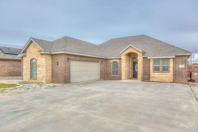 Photo - COMING DECEMBER 2025 - Bentwood Country Cl...