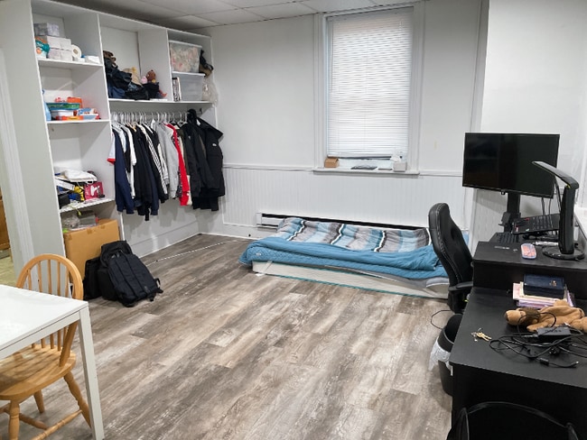 Building Photo - 3409 Powelton Ave