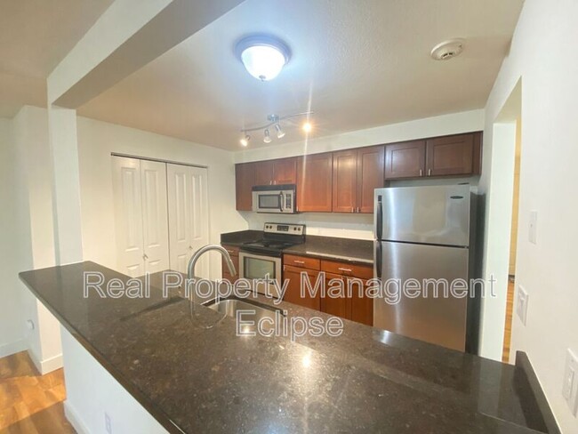 Photo - 15827 Leary Wy Unit Apt B120