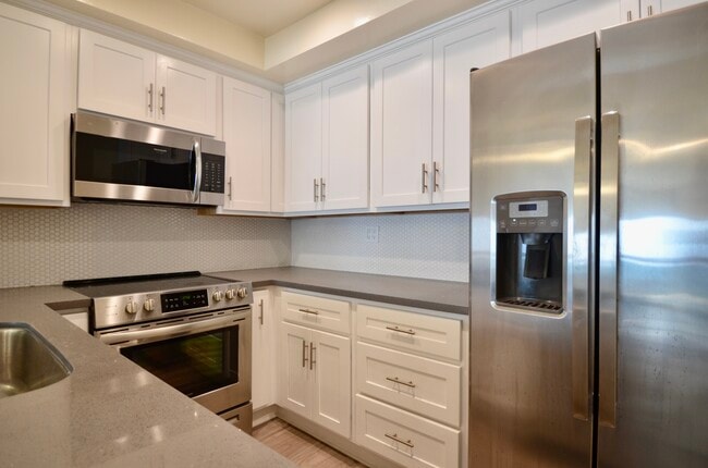 Photo - Malibu Coastline Apartments