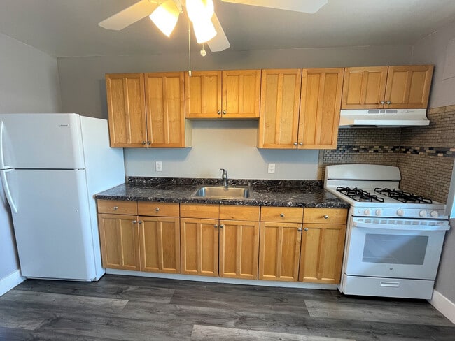 Photo - Oak Ridge Apartments