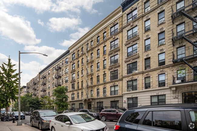 Photo - The Park Central