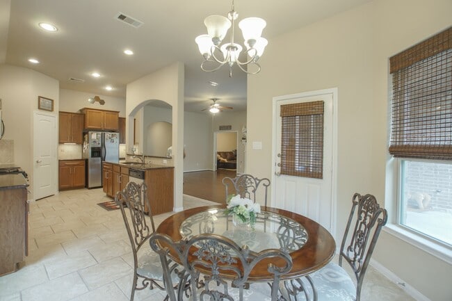 Photo - 111 Pheasant Run Dr