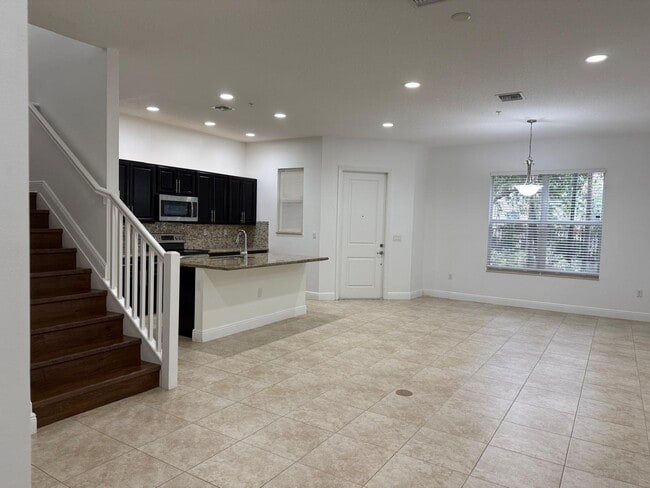 12466 NW 17th Ct