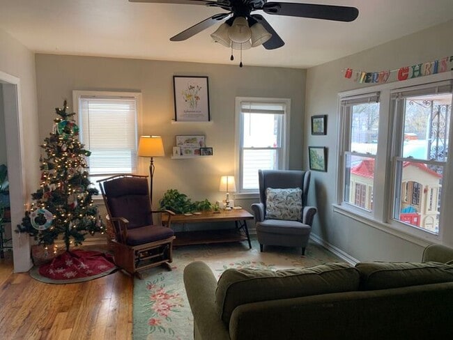 Photo - Charming 3 Bed / 1 Bath Home for Rent in Norman, OK