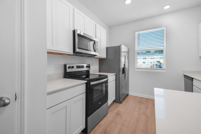 Photo - 53 Montellano Rd