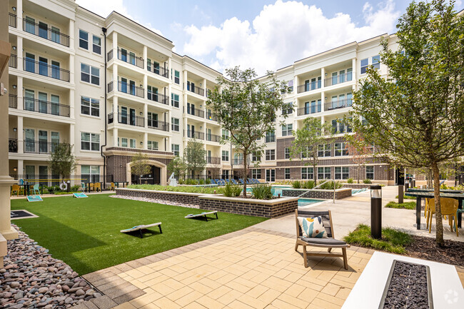 Epoch on Eagle Apartments - Denton, TX | ForRent.com