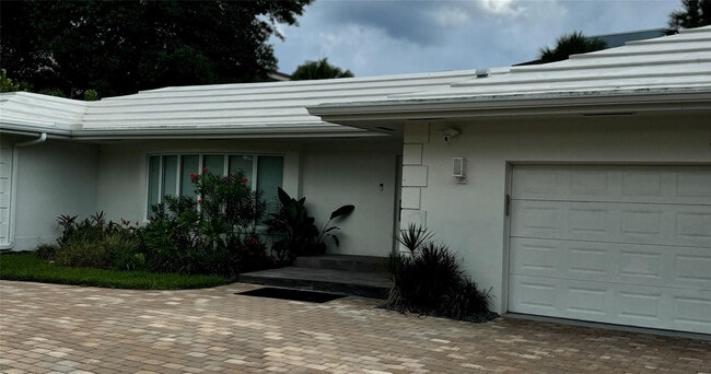 Photo - 2020 Coral Reef Dr