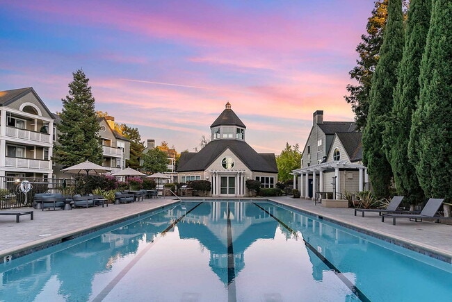 Building Photo - Willow Lake Rental