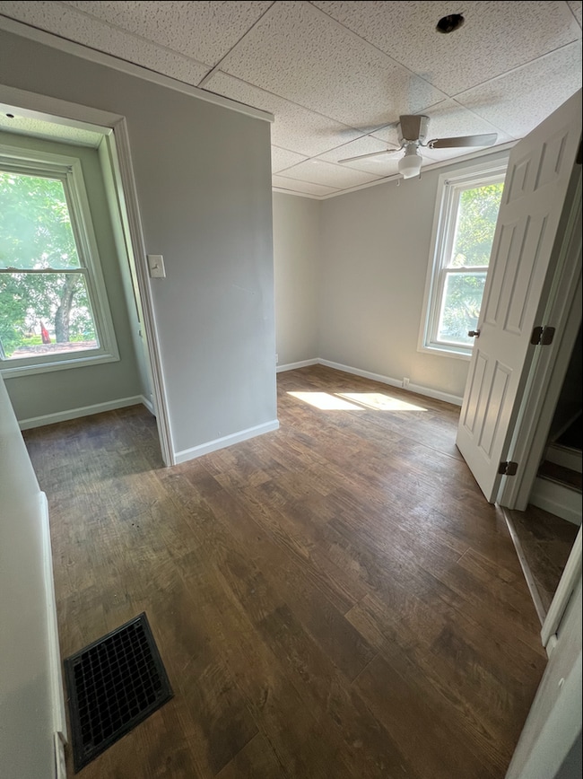 Building Photo - 5118 Globe Ave Unit 4