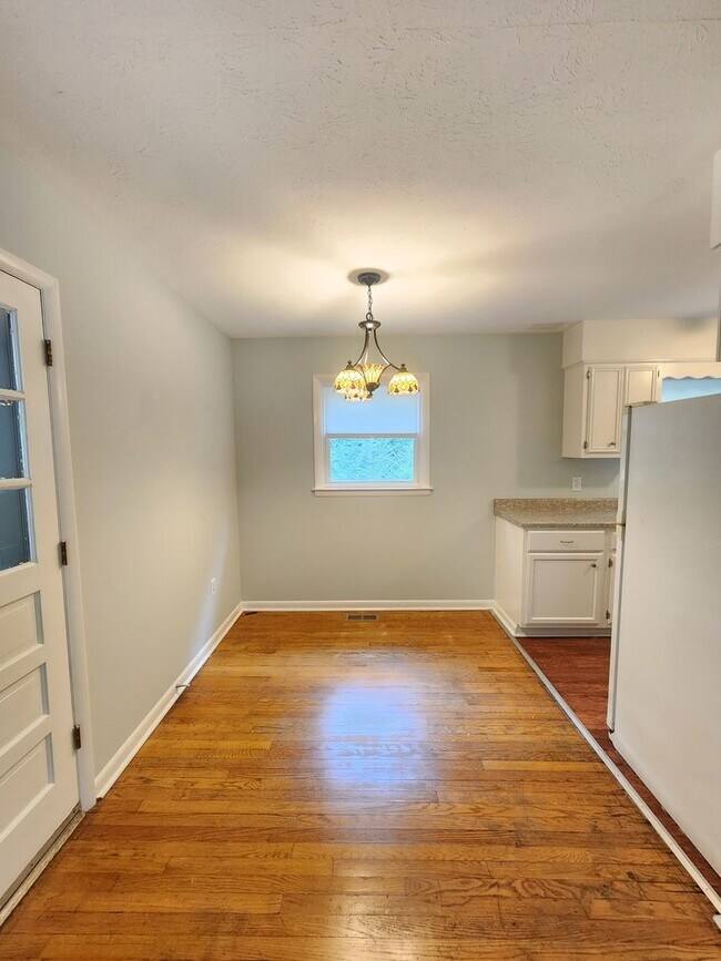 Photo - Great Location-Black Mountain Rental