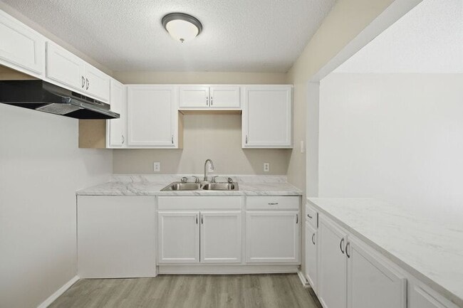 1903 18th Pl N Unit 1903