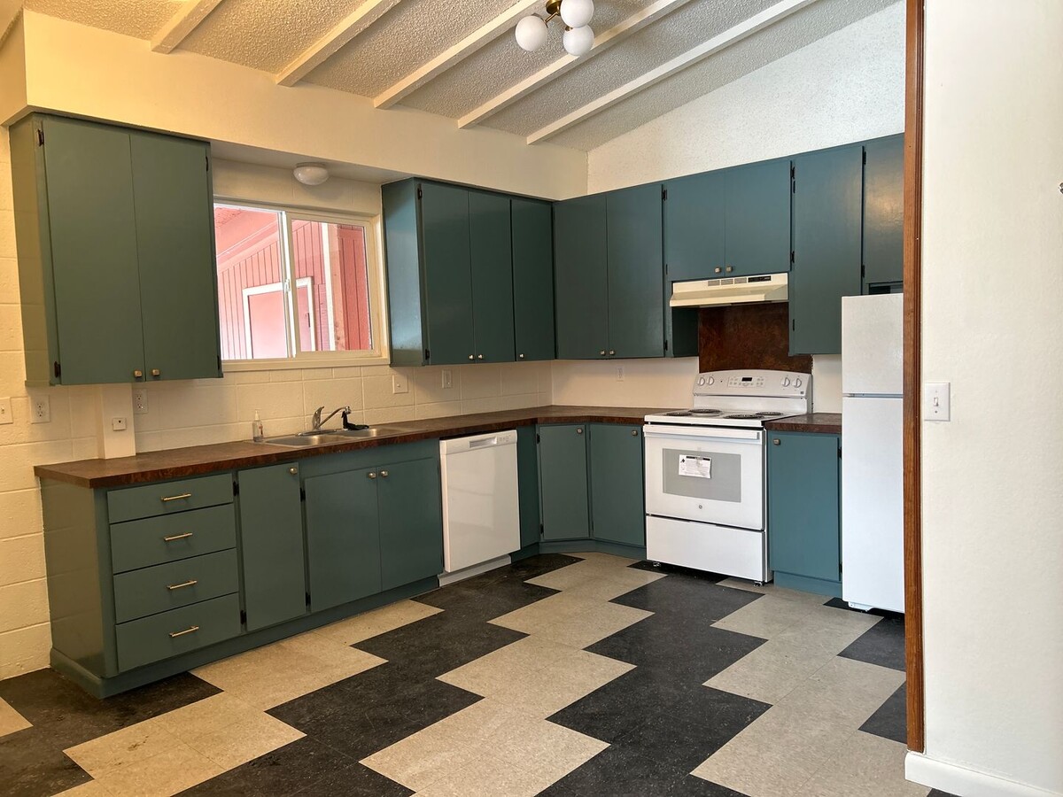 Photo - Spacious home