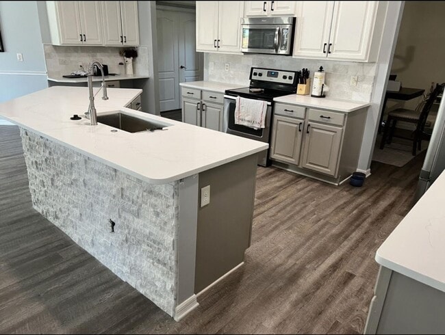Photo - Beautiful 3/2 in Desirable John's Creek
