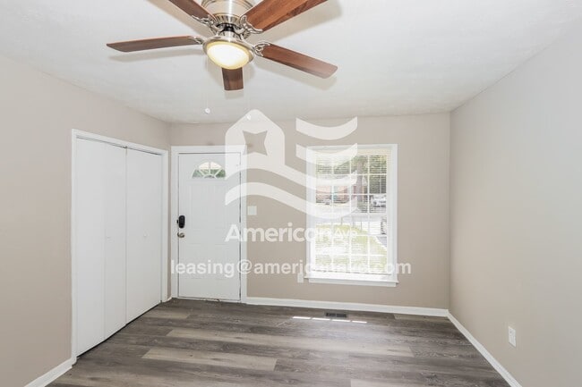 Photo - 3266 Lancing Ln