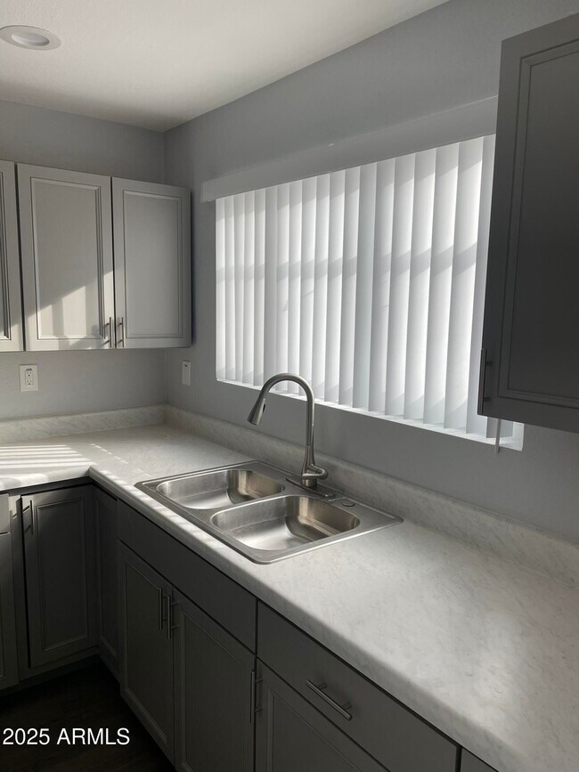 Photo - 2309 N 28th St