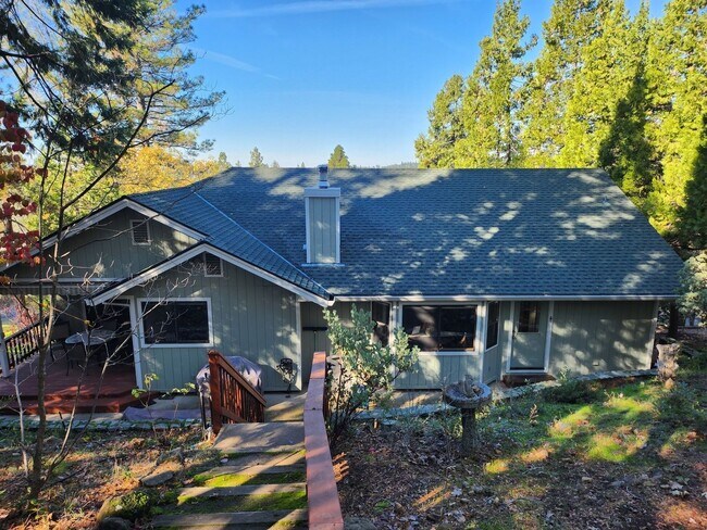 281 Forest Meadows Dr