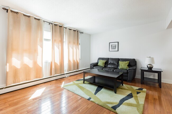 Photo - 2151 Hamilton St Unit 19