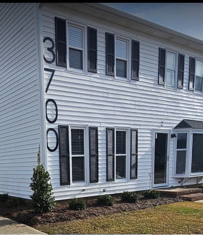 Building Photo - 3700 Chase Rd NW Unit 3