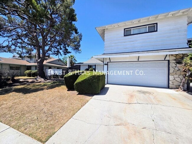 Photo - 873 E Turmont St