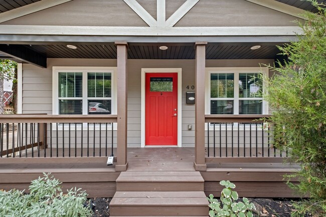 Photo - Bright & Cozy 3-Bedroom, 2-Bathroom Home with Fenced Yard!