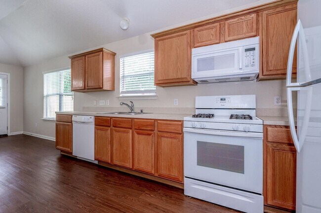 Photo - 17523 Port O Call St