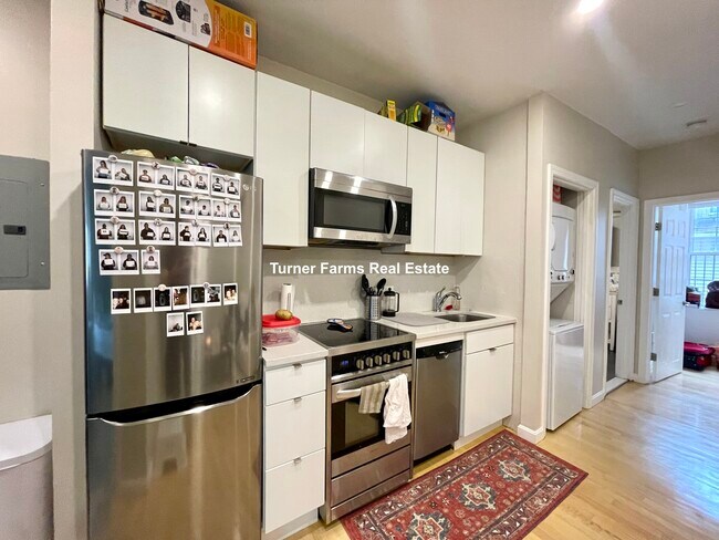 Photo - 91 Hudson St