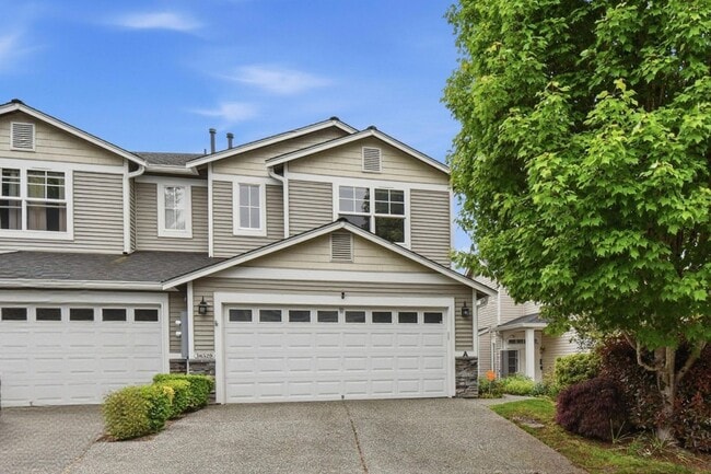 Building Photo - 3Bd/2.5Ba Edmonds Townhome
