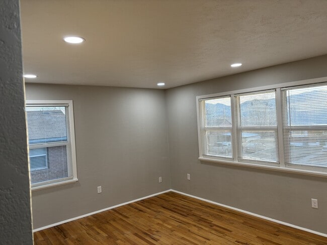 Photo - 69 Toponce Dr