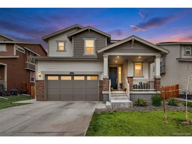 Building Photo - Spacious & Bright, Multi-Level 3BR 3BA in Commerce City w/ Private Yard!