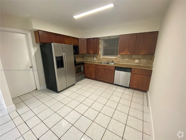Building Photo - 1727 Washington St Unit 1727 Rental