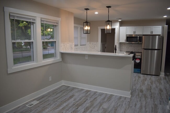 Photo - 2406 N Talbott St Unidad 2406 North Talbott Street