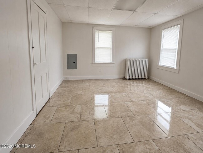 207 Howard St Unit 2