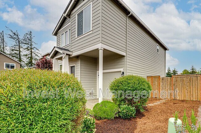 Photo - 1916 Robin Way