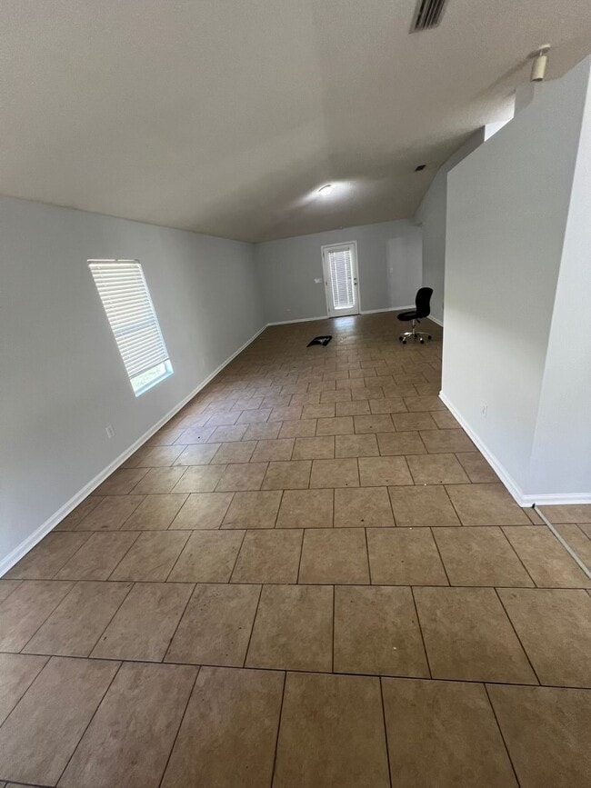 Photo - 3049 Thorn Glen Ct