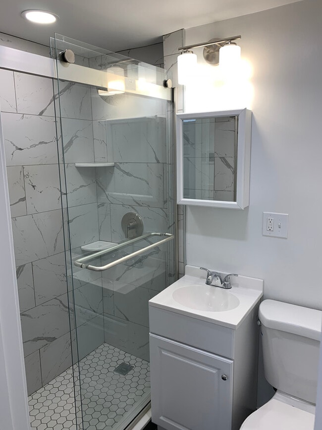 Photo - 271 Newbury St Unit 1