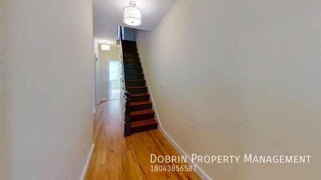 Photo - 814 China St