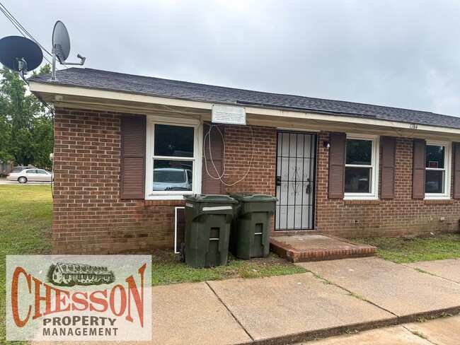 1704 Snowden Dr SE Unit A