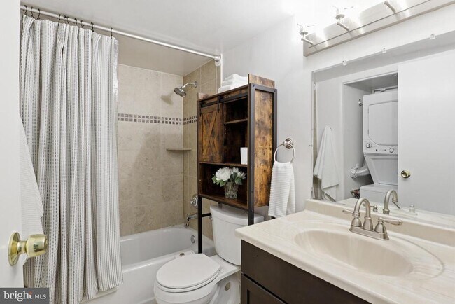 Photo - 200 N Pickett St Unit 110