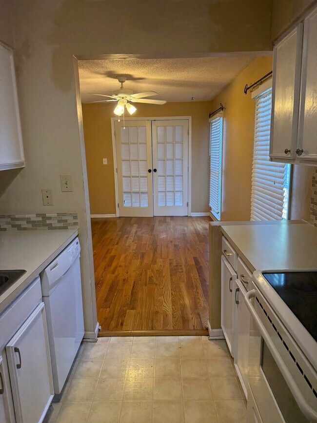 1166 Booth Rd SW Unit 507