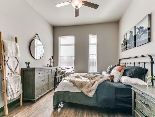 1 Bedroom- Bedroom