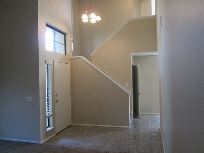 Photo - Nice 3 BR in Great MoVal Neighborhood