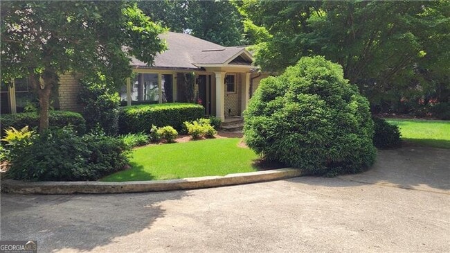 Photo - 4615 Mystic Dr NE