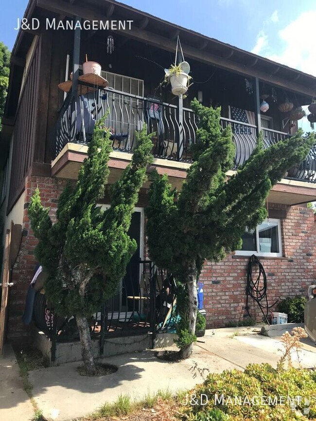 Building Photo - 2664 Magnolia Ave Unit 3 Rental